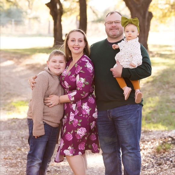 Meet your Posher, Vanessa - Picture 1 of 1